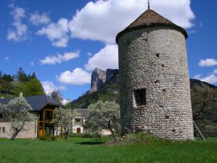 La tour des correardes, le chalet à Lus la Croix Haute